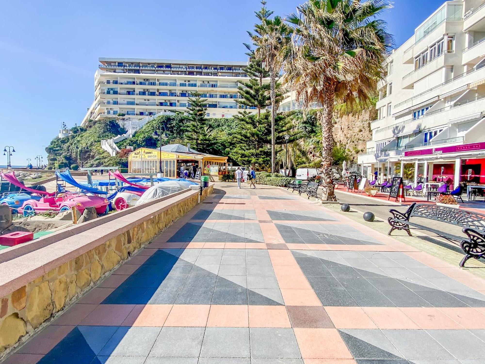 Fabuloso apartamento con increíbles vistas al mar Torremolinos Exterior foto