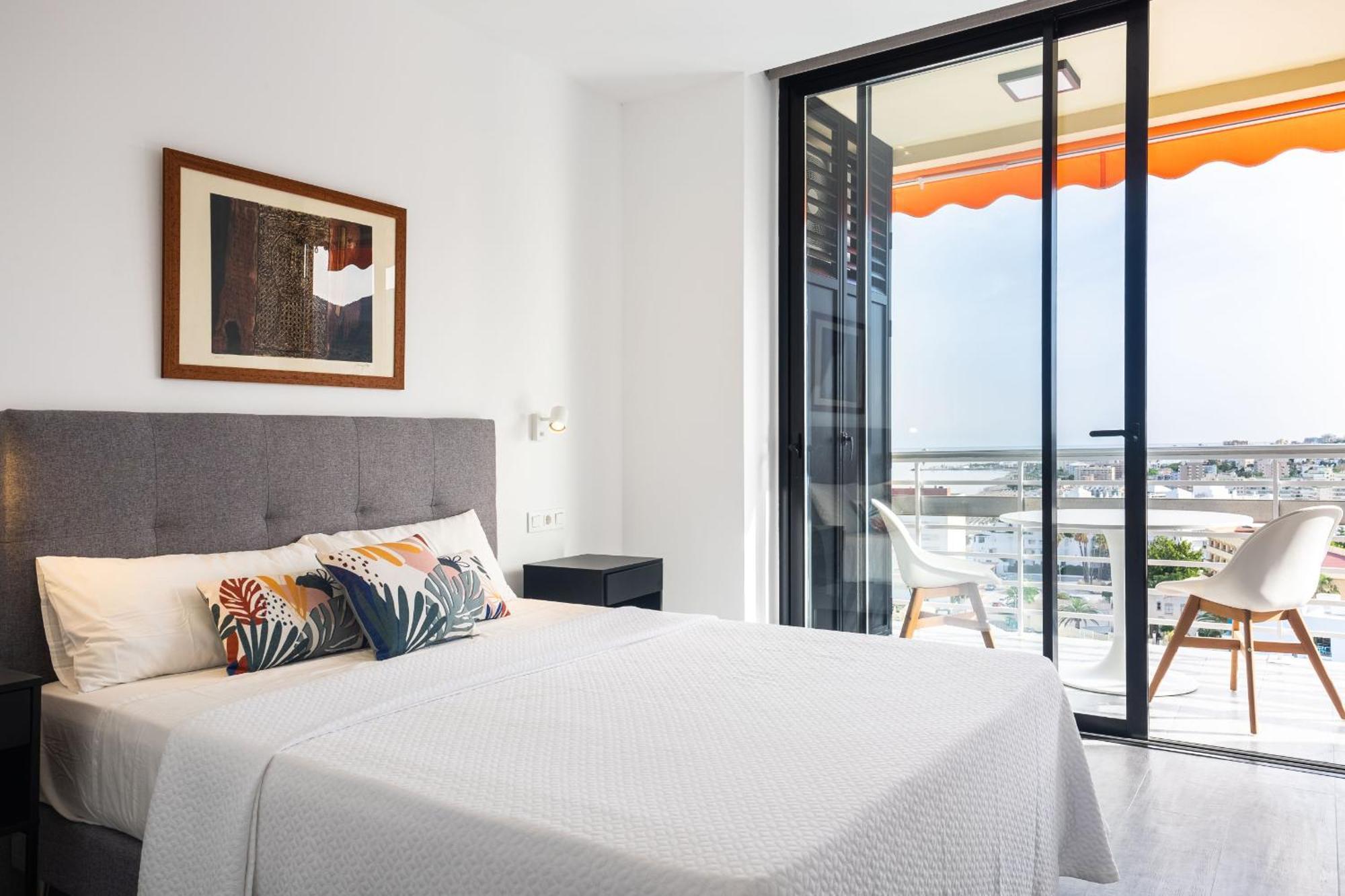 Fabuloso apartamento con increíbles vistas al mar Torremolinos Exterior foto
