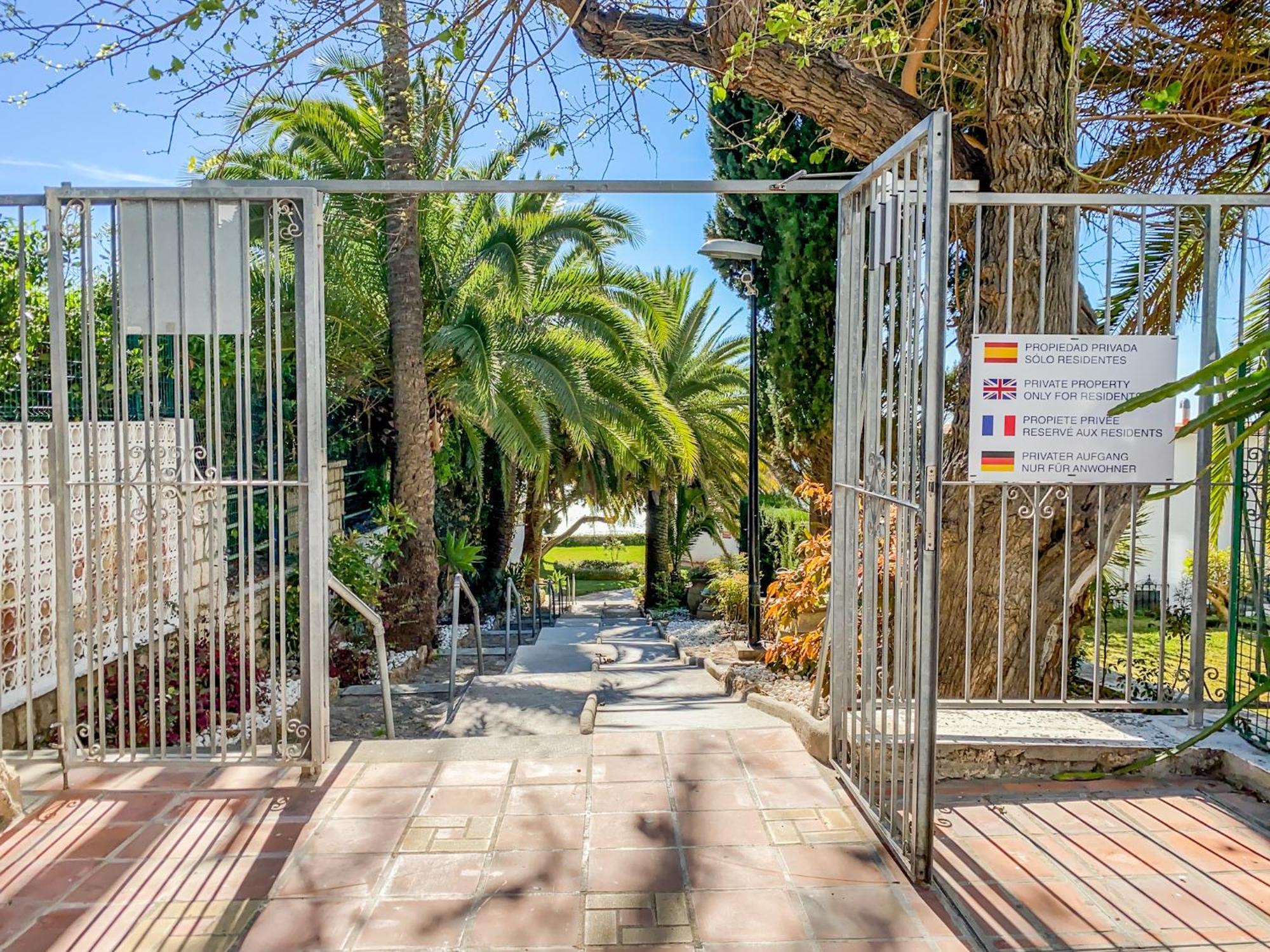 Fabuloso apartamento con increíbles vistas al mar Torremolinos Exterior foto