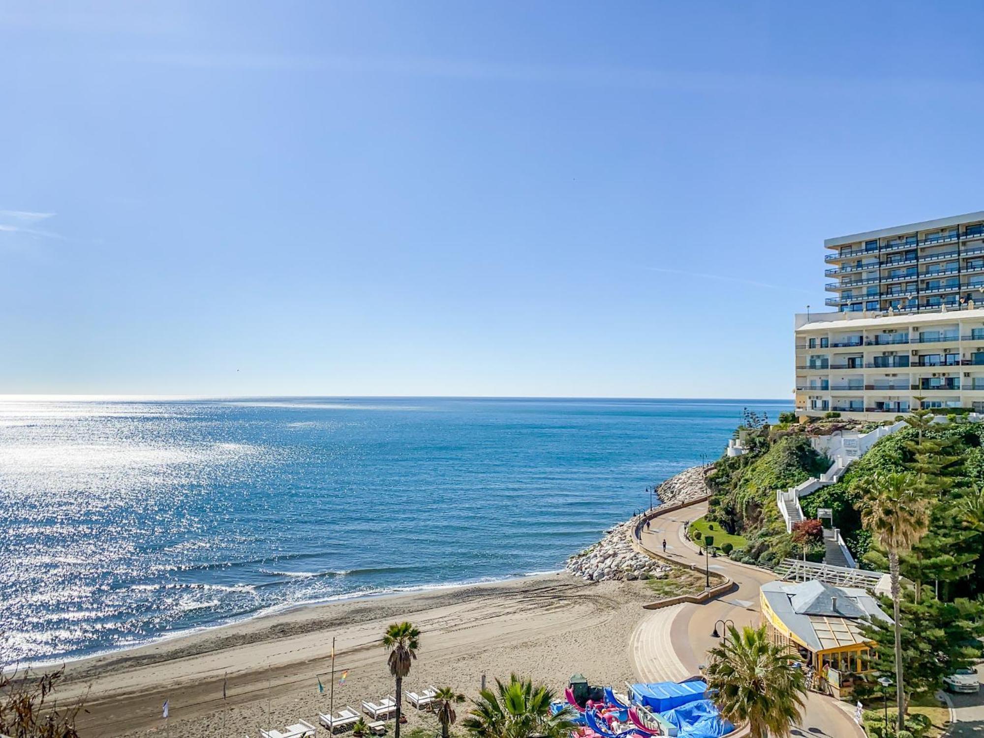 Fabuloso apartamento con increíbles vistas al mar Torremolinos Exterior foto